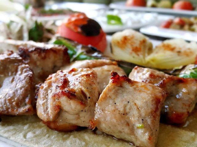 Repas pauvres en sucre pour candidose : idées et menus